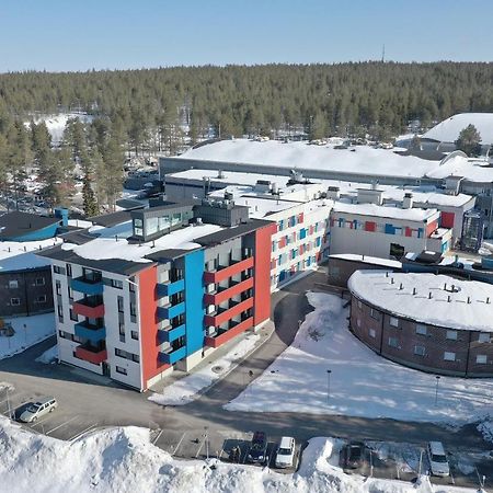 Santasport Apartment Hotel Рованиеми Екстериор снимка